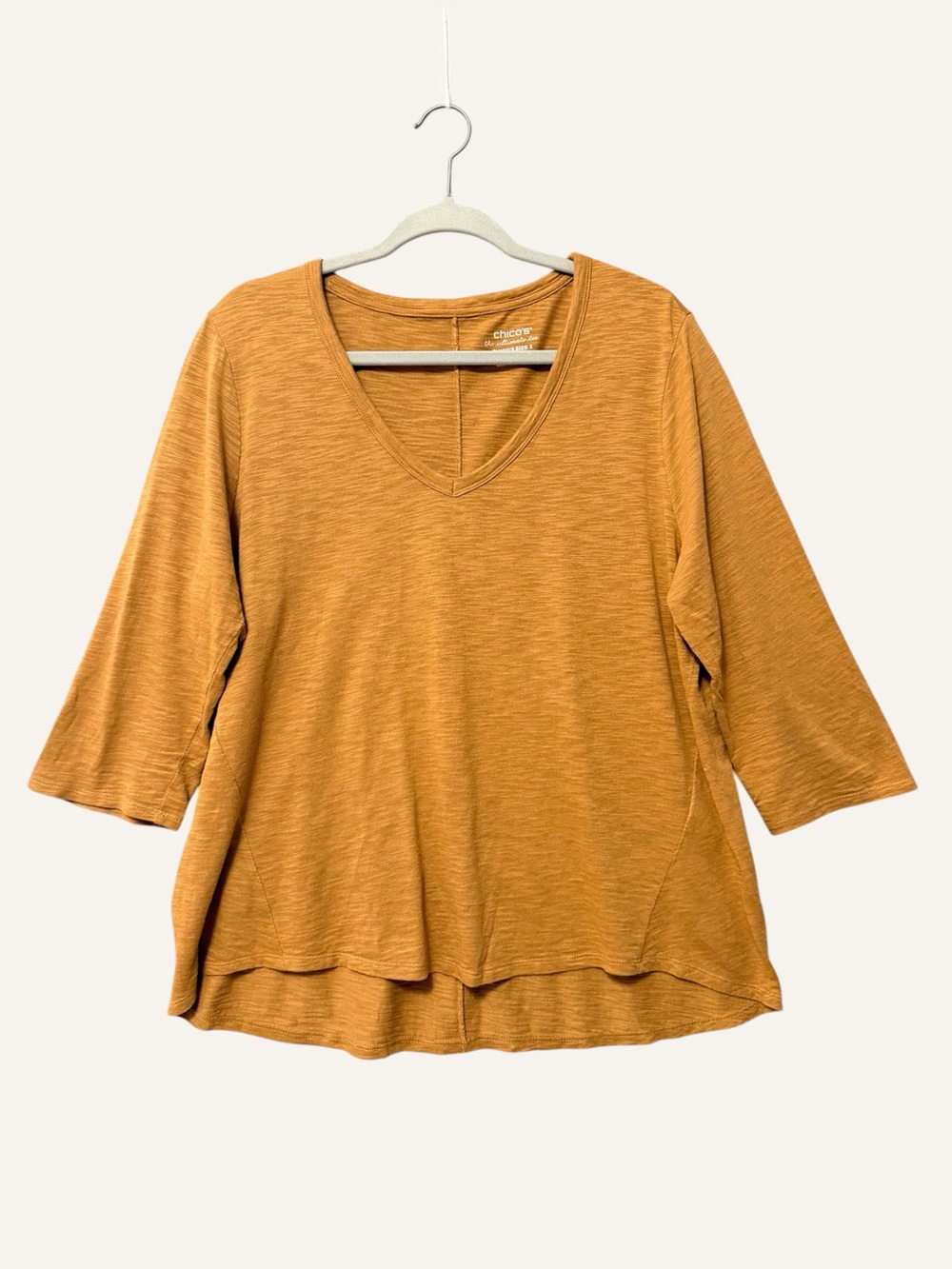 Chico's V-Neck 3/4 Sleeve Slub Knit Tunic Tee Size (2) Large Tan Swing Style